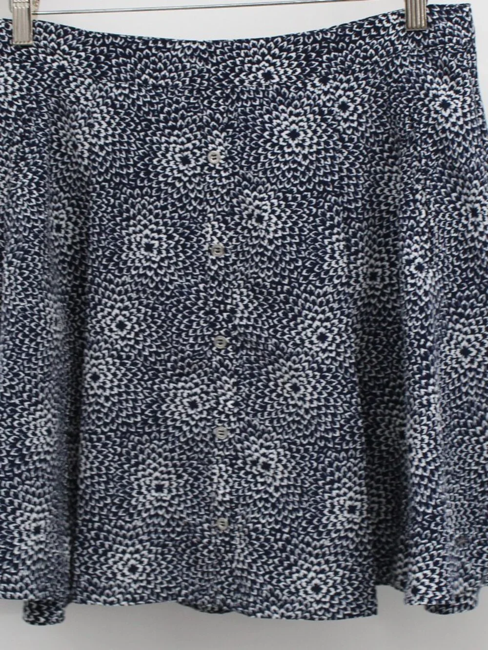 Tommy Hilfiger Navy & White Geometric Floral A-line Skirt Back Zip Lined‎ Sz 8